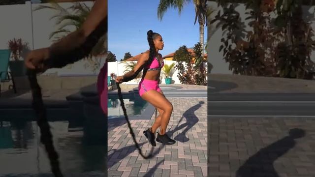 Bianca Belair Using Braid to Jumprope! смотреть онлайн