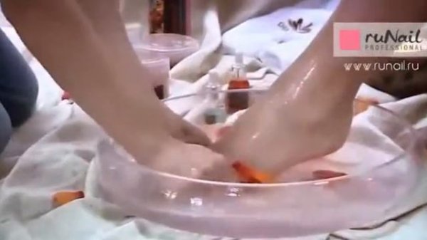 ruNail Professional: Spa-педикюр "Чувственное прикосновение" видео урок