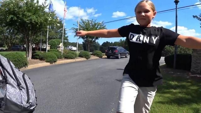 Как изменился дом за 2 дня! Что здесь носят в рюкзаках в школу / Влог от дяди Вити из Спокена США