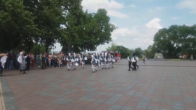 На Думской площади проходит День Европы смотреть онлайн
