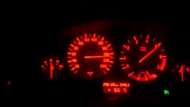 BMW E39 528i TOP SPEED