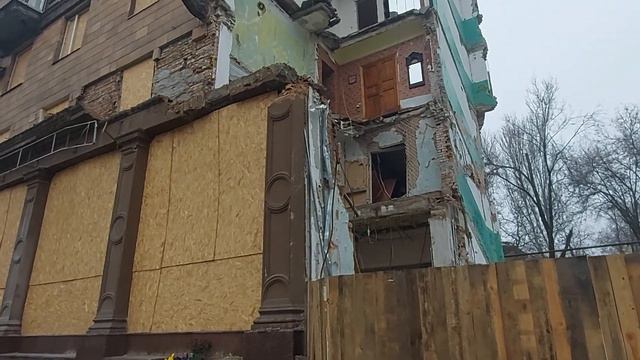 Запорожье ГРУСТНО И БОЛЬНО СМОТРЕТЬ 26.12.2022 смотреть онлайн
