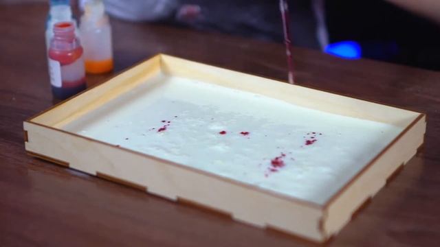 Химический опыты «Молочные переливы» смотреть онлайн