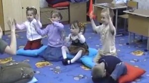 Музыка с мамой. Гимнастика для малышей. Железнова Е.С.