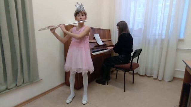 Ю. Должиков Ладушки. исп. Александрова Аля смотреть онлайн