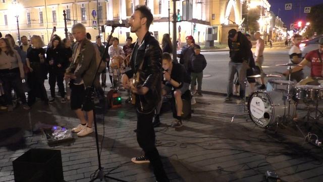 Прыгну со скалы-Уличные музыканты Питера смотреть онлайн