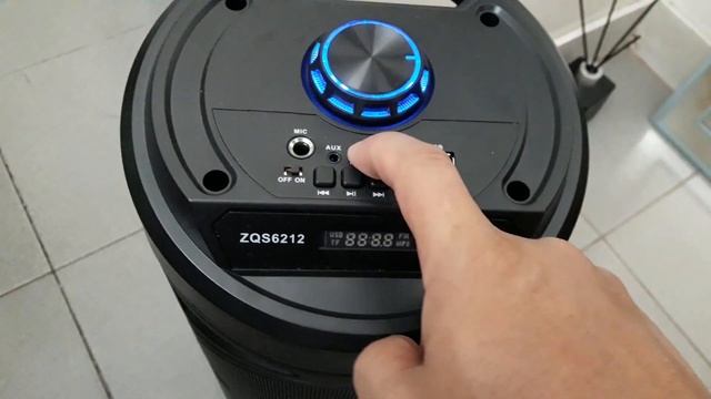 ZQS6212 10Wx2 Portable Wireless Karaoke Bluetooth Speaker смотреть онлайн