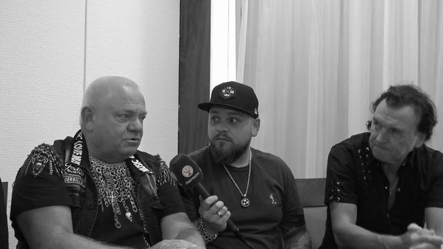 Exclusive: U.D.O. discusses the upcoming dark and aggressive new album "Touchdown" смотреть онлайн