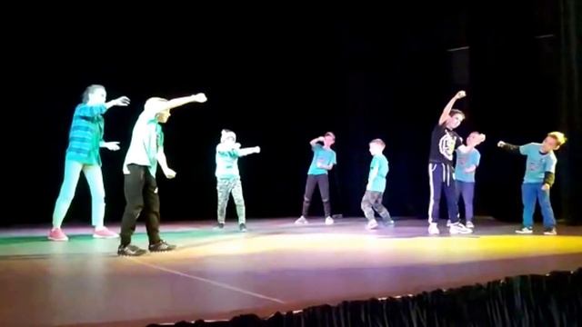 КАЧели 2018 Шоу "BIT" группа 2 Respect! смотреть онлайн