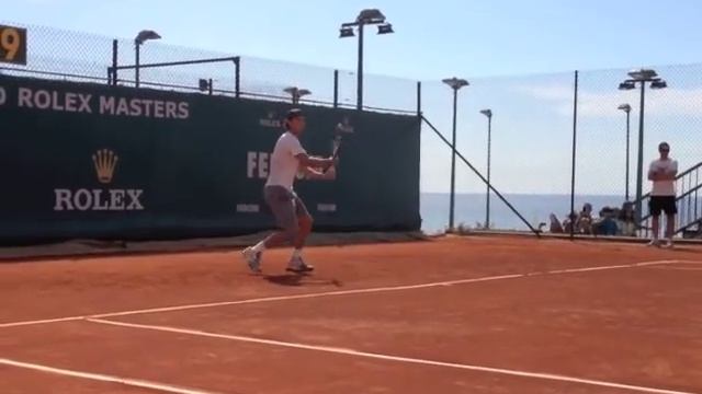 Tennis Mag Cam - Rafa sur les courts vue sur mer, comme si vous y étiez.m4v смотреть онлайн
