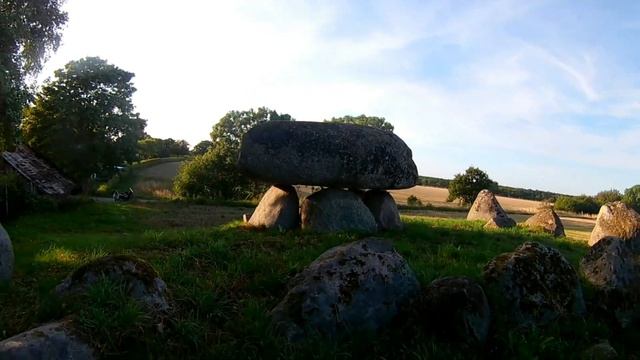 Danish megaliths: Sløsserup Langdysse смотреть онлайн