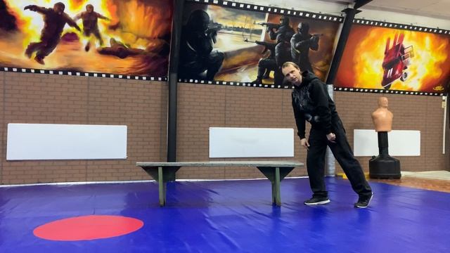 Кувырок вперед на скамейке смотреть онлайн