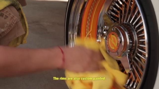Under the Hood En Español: ’65 Chevy Impala Lowrider Convertible Part 1 смотреть онлайн