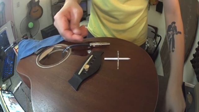 K&K Pure Mini acoustic guitar pickup quick installation and demo смотреть онлайн