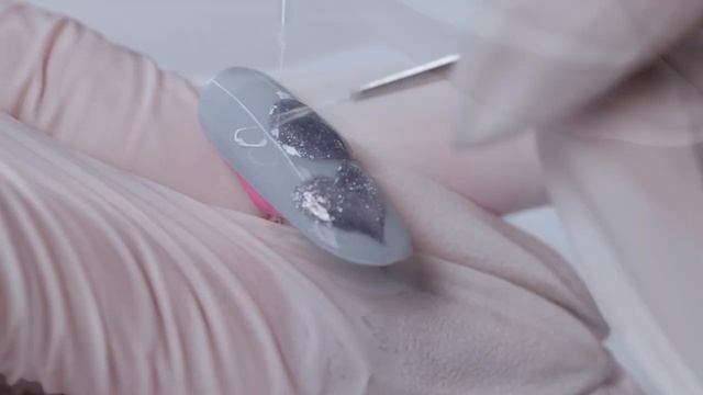 НОВОГОДНИЙ ДИЗАЙН НОГТЕЙ | Рисуем новогодние игрушки на ногтях | Planet Nails смотреть онлайн