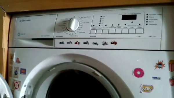 Electrolux EWF1086 17 years old.