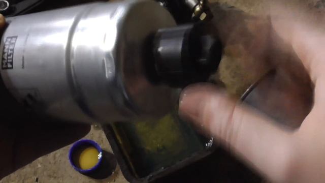 Mantenimiento al coche 3/3 - Filtro de combustible - Muy fácil - DIY смотреть онлайн