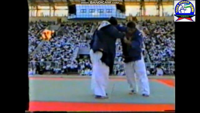 Селим Татар ОглыТурк Чечен полвони 2003й Термиз 