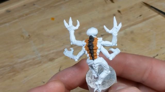 Tyranid 'Coconut Crab' Genestealer Tutorial смотреть онлайн