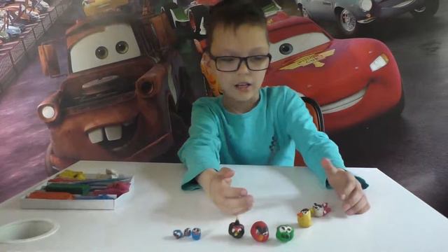 Злые птички Angry birds из пластелина - Королевич Елисей смотреть онлайн