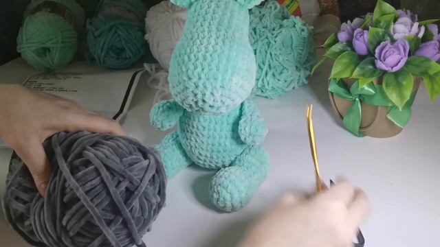 Вяжу игрушку "Дракончик". ? Финальные штрихи? смотреть онлайн