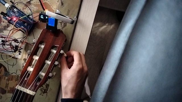 arduino chromatic tuner guitar demo test смотреть онлайн