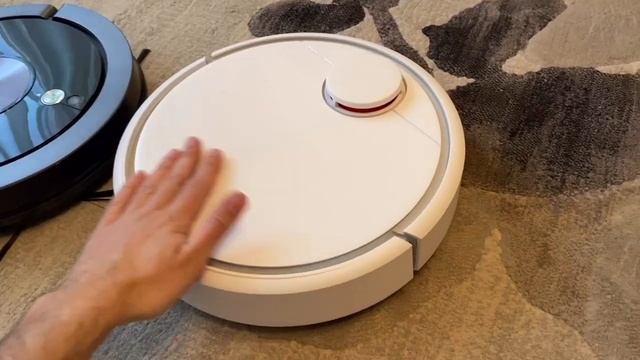 Обзор робота-пылесоса Xiaomi Mi Robot Vacuum Cleaner и сравнение с ILife A9s смотреть онлайн