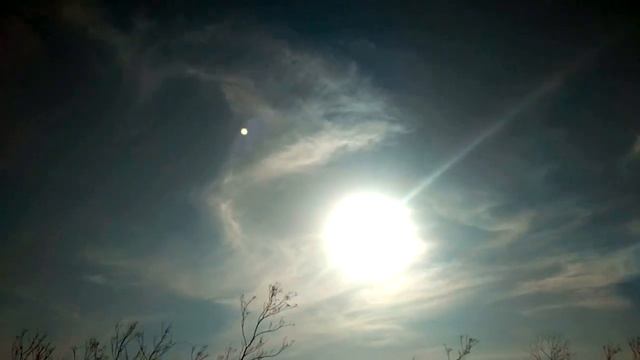 Пикник на озере. Печем картошку, сидим у костра и просто отдыхаем. смотреть онлайн