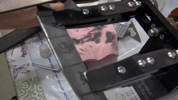 Масляные камни Grinderman. Часть 2-ая. Демонстрация работы.