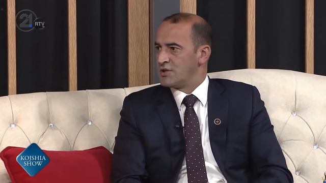 Daut Haradinaj zbulon se a do te ketë Lufte ne Kosovë .Nese ndodh kjo gjë? смотреть онлайн