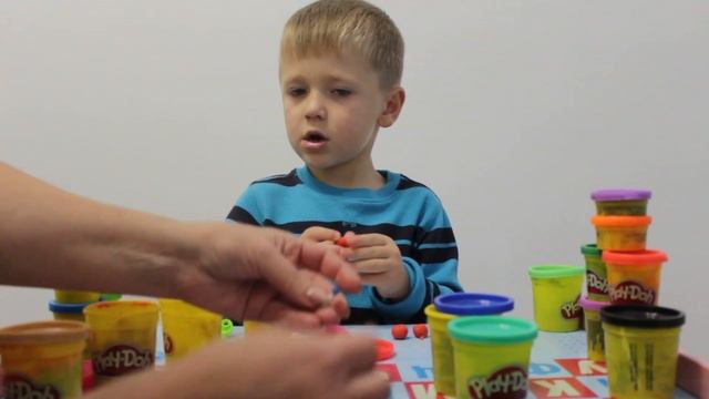 Лепим Улитку из пластилина Плей До (Play Doh) смотреть онлайн