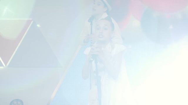 ГЛАВНЫЕ ДЕТСКИЕ ПЕСНИ 1.0 Здравствуй, счастье!