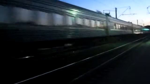 ЧС4т с поездом смотреть онлайн