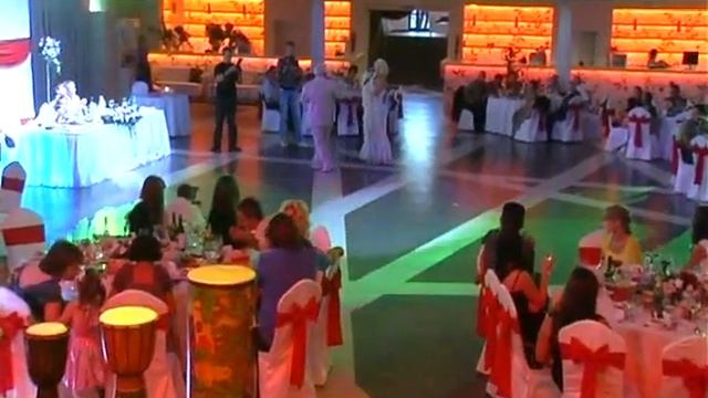 Ведущий на свадьбу, выступление артистов на свадьбе. смотреть онлайн