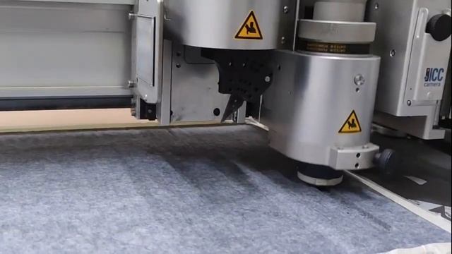 Плоттерная резка войлока толщиной 10 мм смотреть онлайн