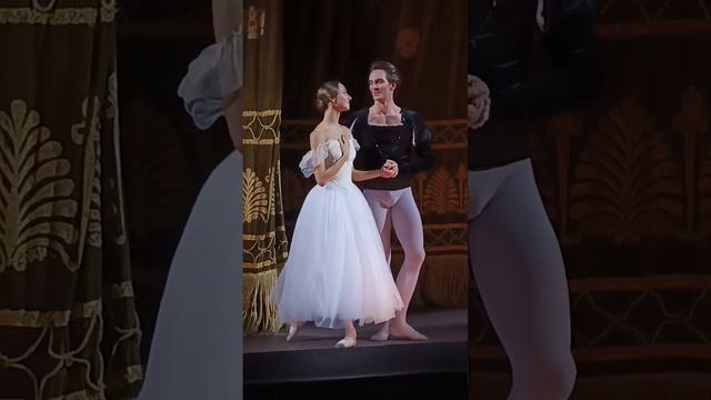 Ева Сергеенкова, Артемий Беляков. Жизель. Большой театр. 18.11.2023 смотреть онлайн
