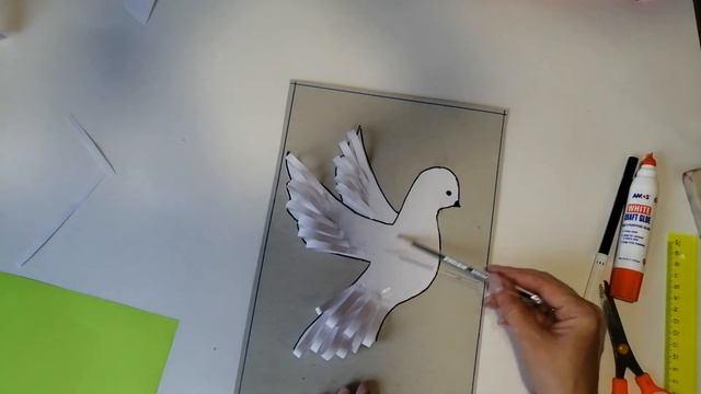 Аппликация голубь из бумажных полосок. Как сделать птицу из бумаги. Голубь своими руками видео. смотреть онлайн