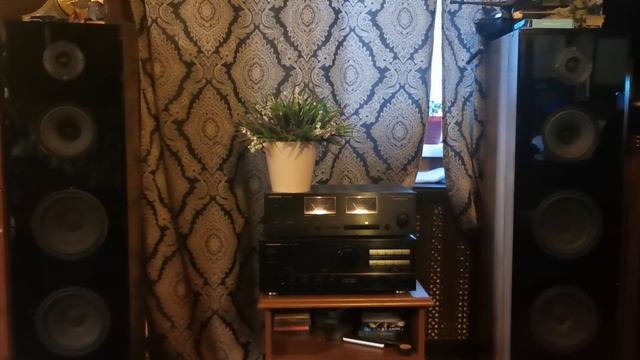 Renkforce 8030 и авторская акустика. смотреть онлайн