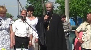 Слово настоятеля на Последнем Звонке в школе