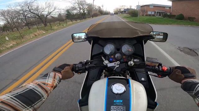 In The Loop | Episode 1 - 1982 Honda CBX смотреть онлайн
