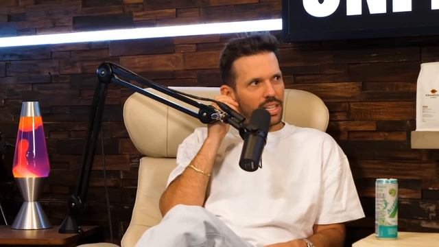 Mariah Witnessed a Stabbing By Her Home - UNFILTERED 197 смотреть онлайн