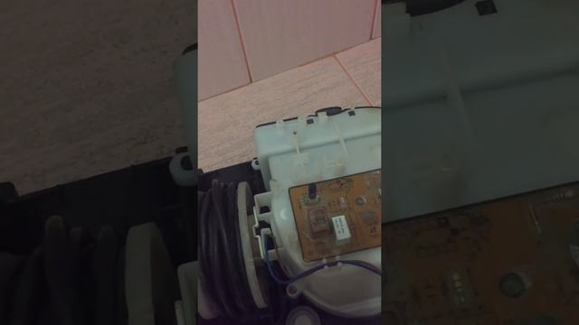 Замена двигателья , пылесоса Samsung VCM-K40HU (1600W) VCM-K70GU (1800W)w,1300w.1400w.1500w. смотреть онлайн