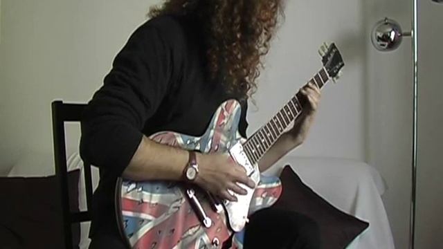 LePape 335 Union Jack - Clean - Bridge Pickup +piezo смотреть онлайн