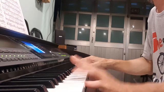 Yamaha cvp -403 (hạnh phúc lang thang) смотреть онлайн