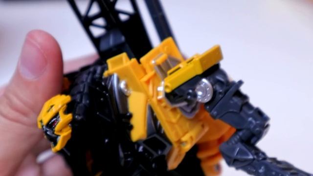 Безумный T-Rex Трансформер / Обзор TRANSFORMERS Studio Series смотреть онлайн