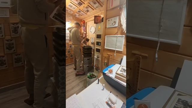 "Автомобили" 4 журнала от Geely и Toyota чтение на гвоздях за 1 час  04.11.2023 Скорость видео ×60 смотреть онлайн