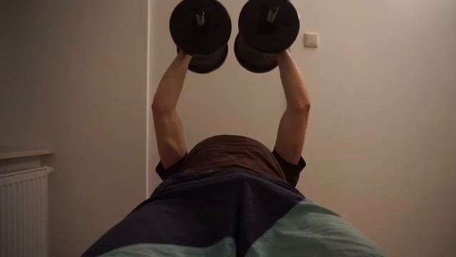 СБЫЛАСЬ МОЯ МЕЧТА!!! МИНИ-ЗАЛ ДОМА! ТРЕНИРОВКА ГРУДИ)) смотреть онлайн