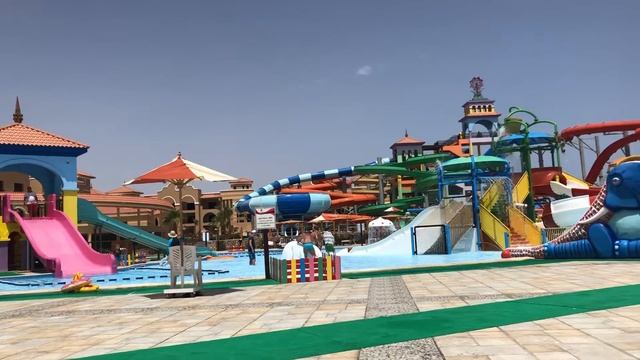 charmillion sea life resort , Аквапарк смотреть онлайн