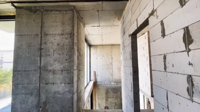 Современный городской дом в стиле Modern, дом с эксплуатируемой крышей смотреть онлайн