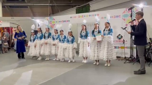 Овации детскому коллективу Посольства выступил на фестивале "Тюбетейка" смотреть онлайн
